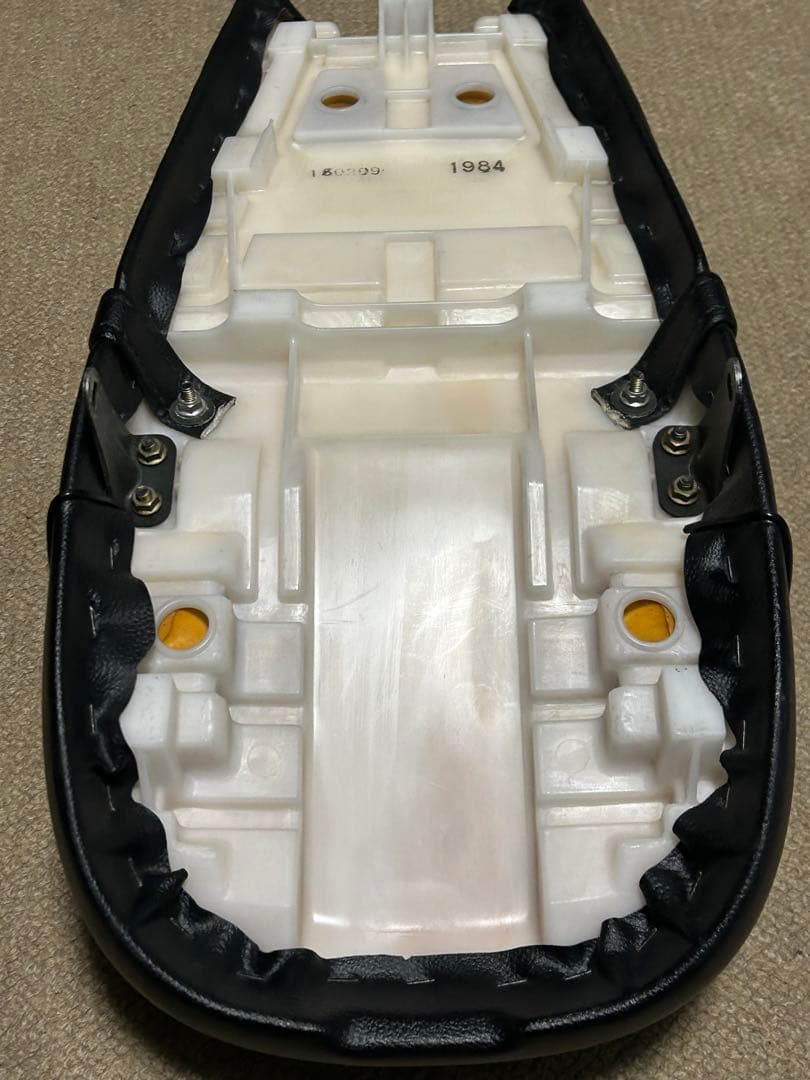 カワサキ純正　250TR シート 品番　53001-1984