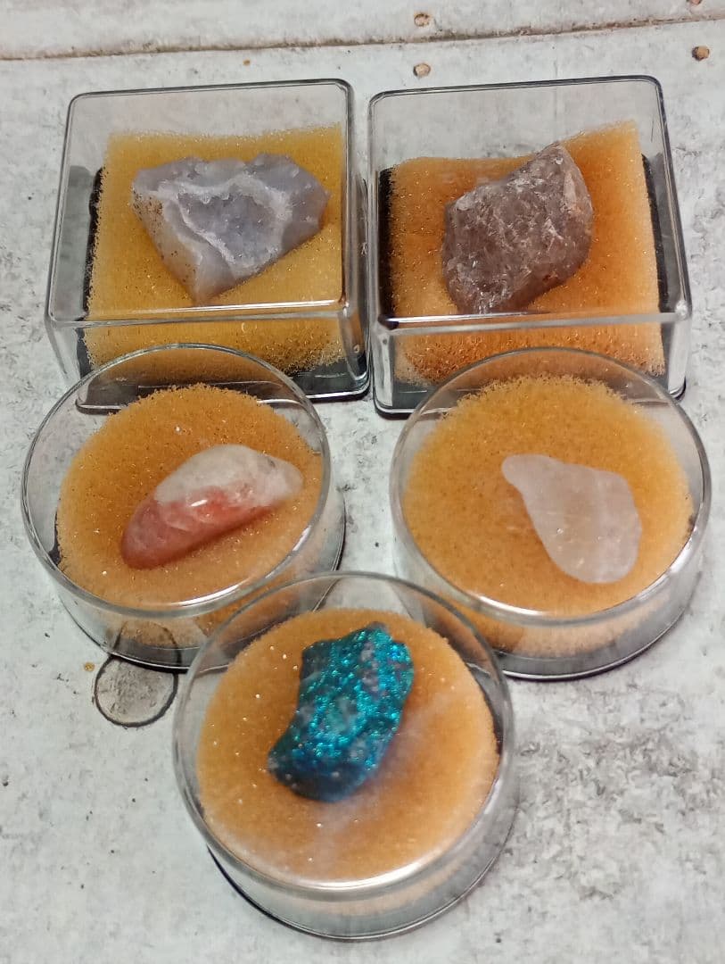 大量コレクション 天然石 糸魚川翡翠 など