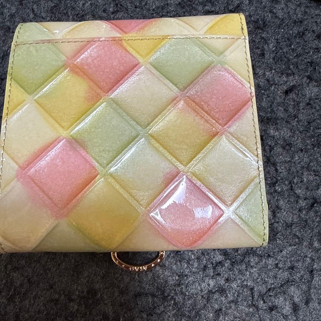二つ折り財布 ピンク グラデーション