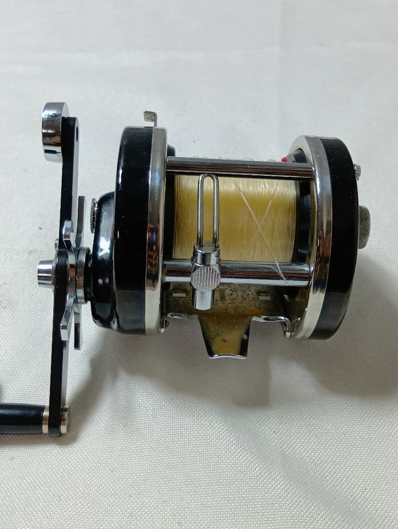 n*5様 アブガルシア ABU アンバサダー9000CL オールドリール ベイト