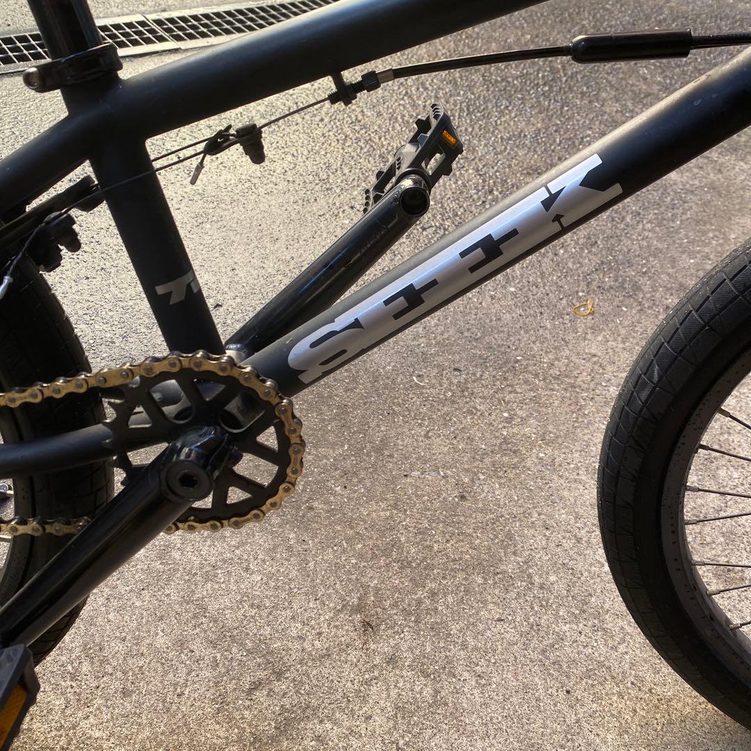 TNB SEEK PLUG BMX 20インチ キッズ 小学生　自転車　ジャイロ