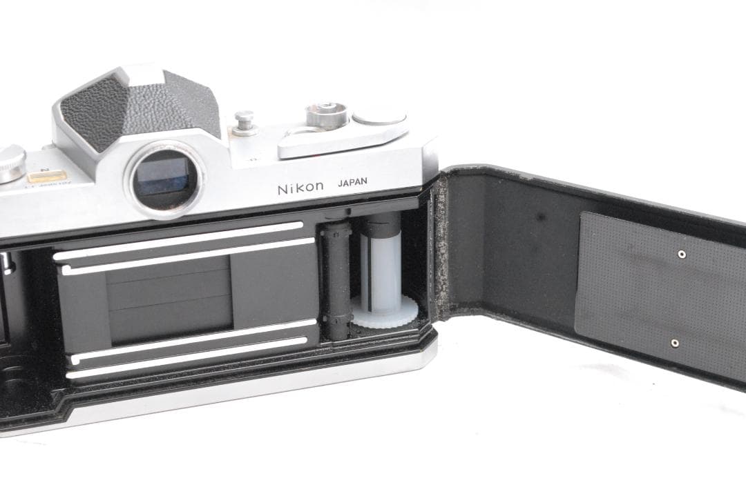 Nikomat /ZOOMNIKKOR 35-105mm (良品）