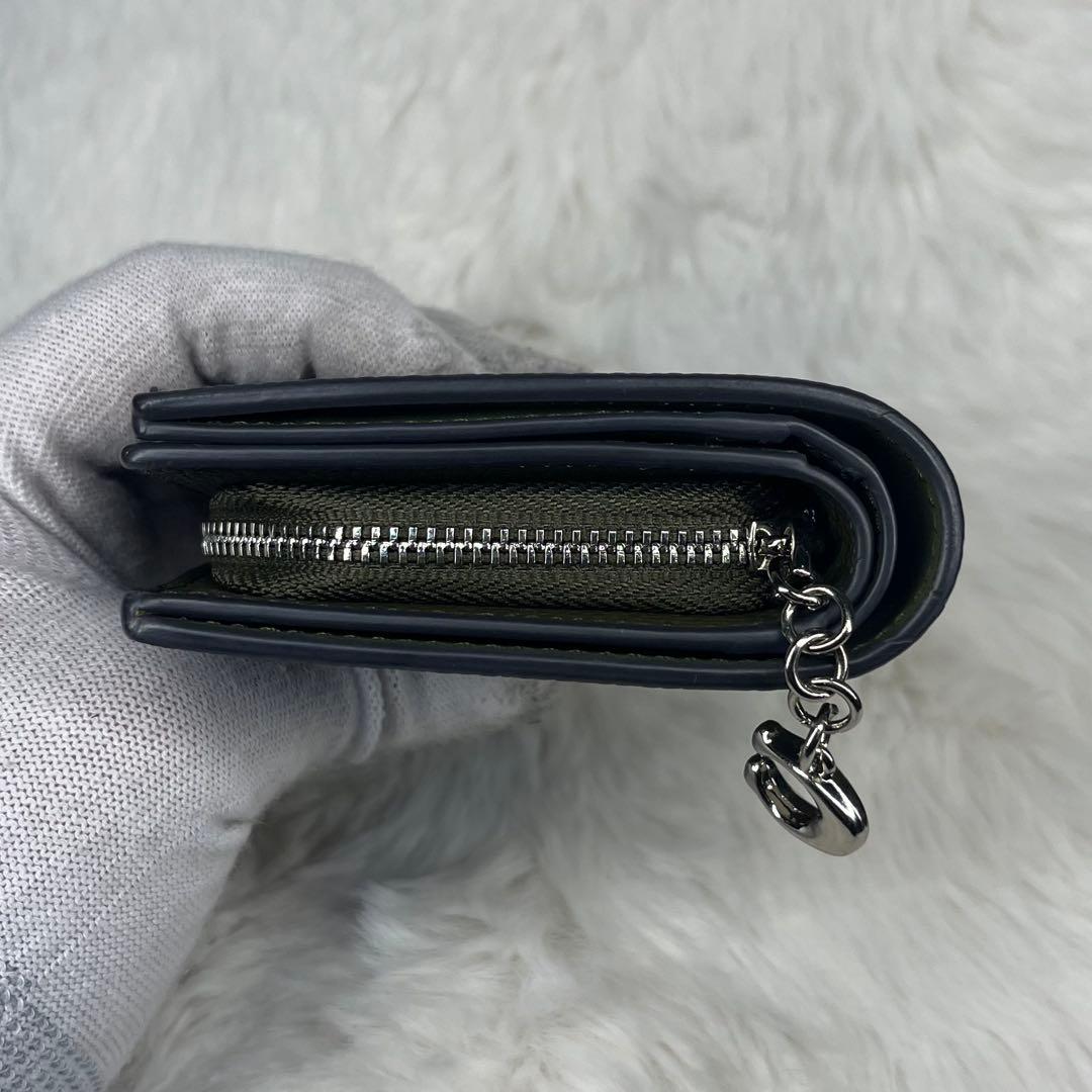 【極美品】COACH オリーブグリーン 二つ折り財布