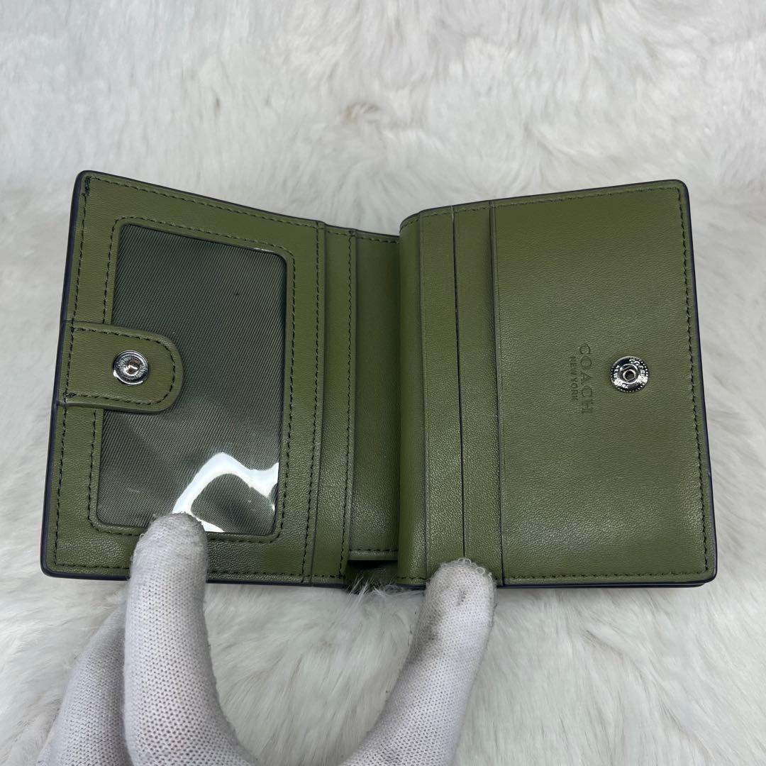 【極美品】COACH オリーブグリーン 二つ折り財布