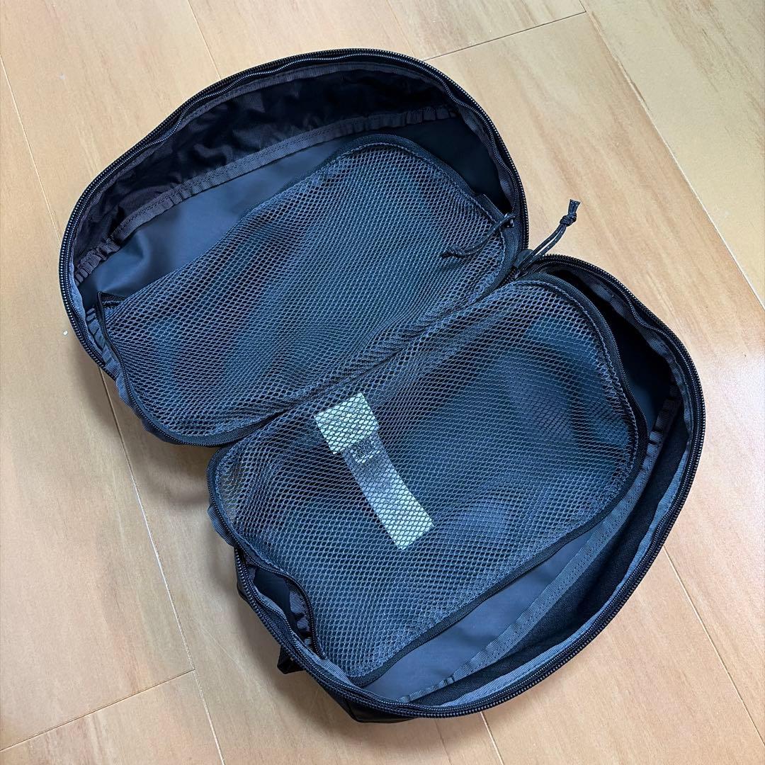 patagonia パタゴニア ブラックホールキューブ 6L
