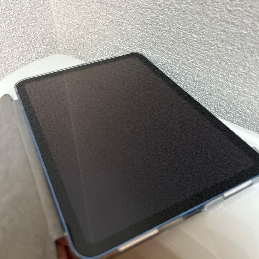 iPadA16 第11世代　ブルー、付属品付