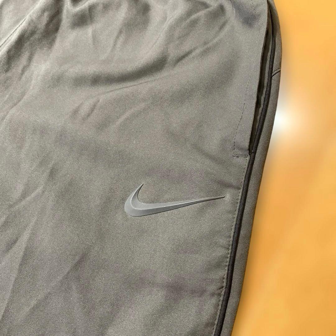 NIKE WRハイパースピード ラインド セットアップ（上下サイズ違い注意）