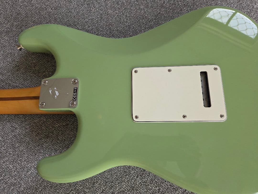 Fender PlayerIIストラトキャスター(メイドイン.メキシコ)