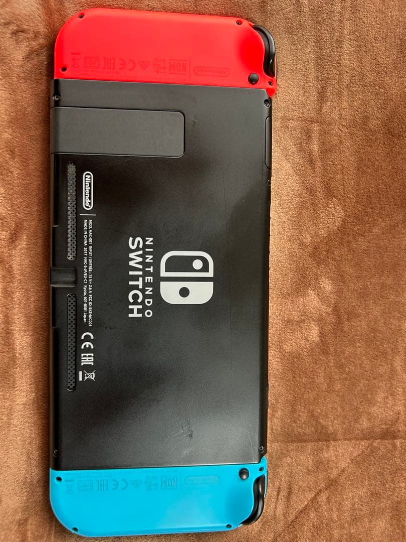 Nintendo Switch 本体（付属品、箱あり）