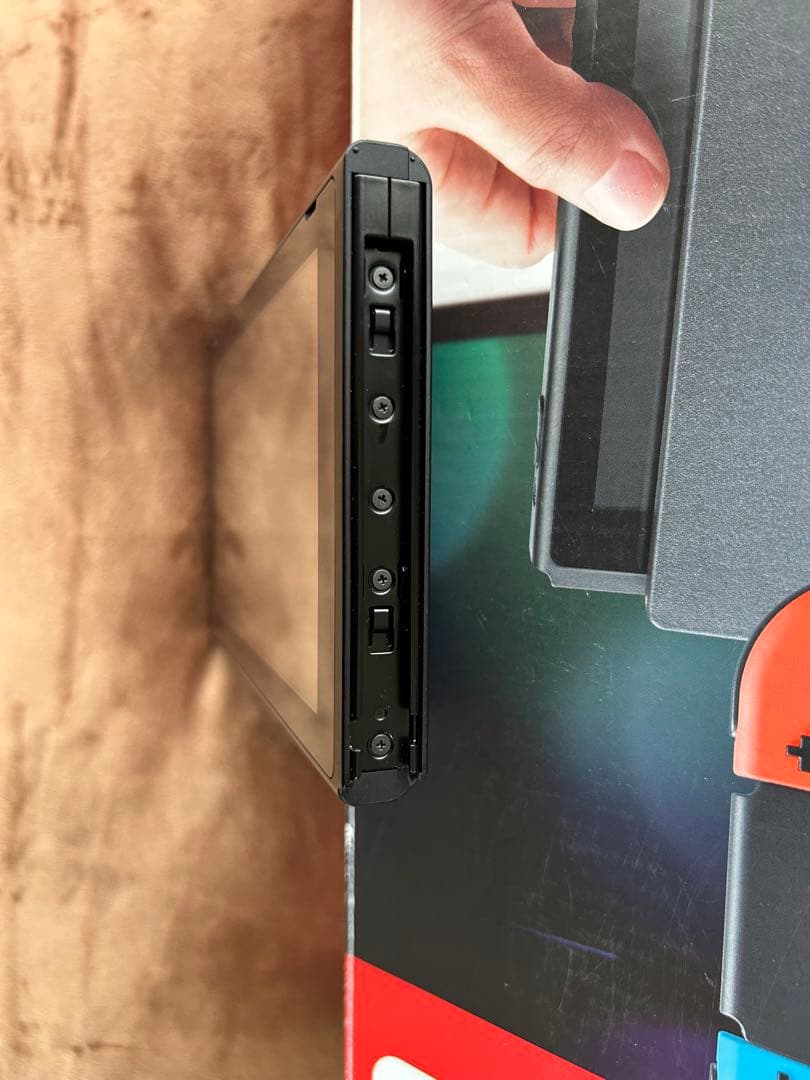 Nintendo Switch 本体（付属品、箱あり）