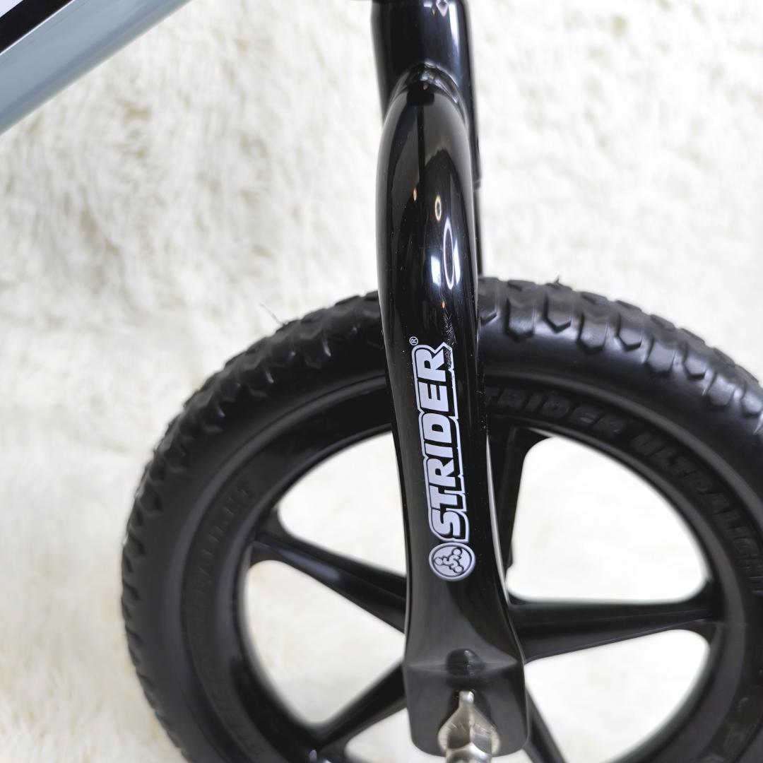 【極美品】STRIDER　ストライダー　スポーツモデル　12　アイスブルー　限定