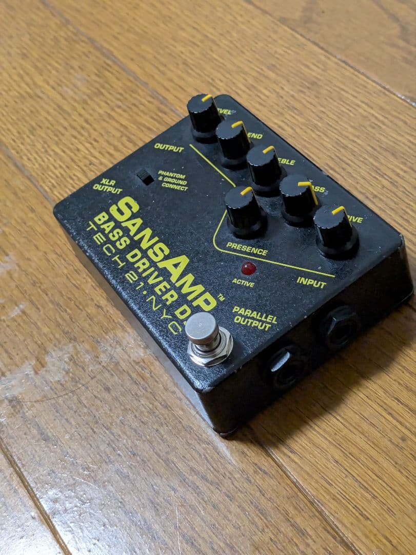TECH 21 Sans Amp Bass D DI （初期型 前期）