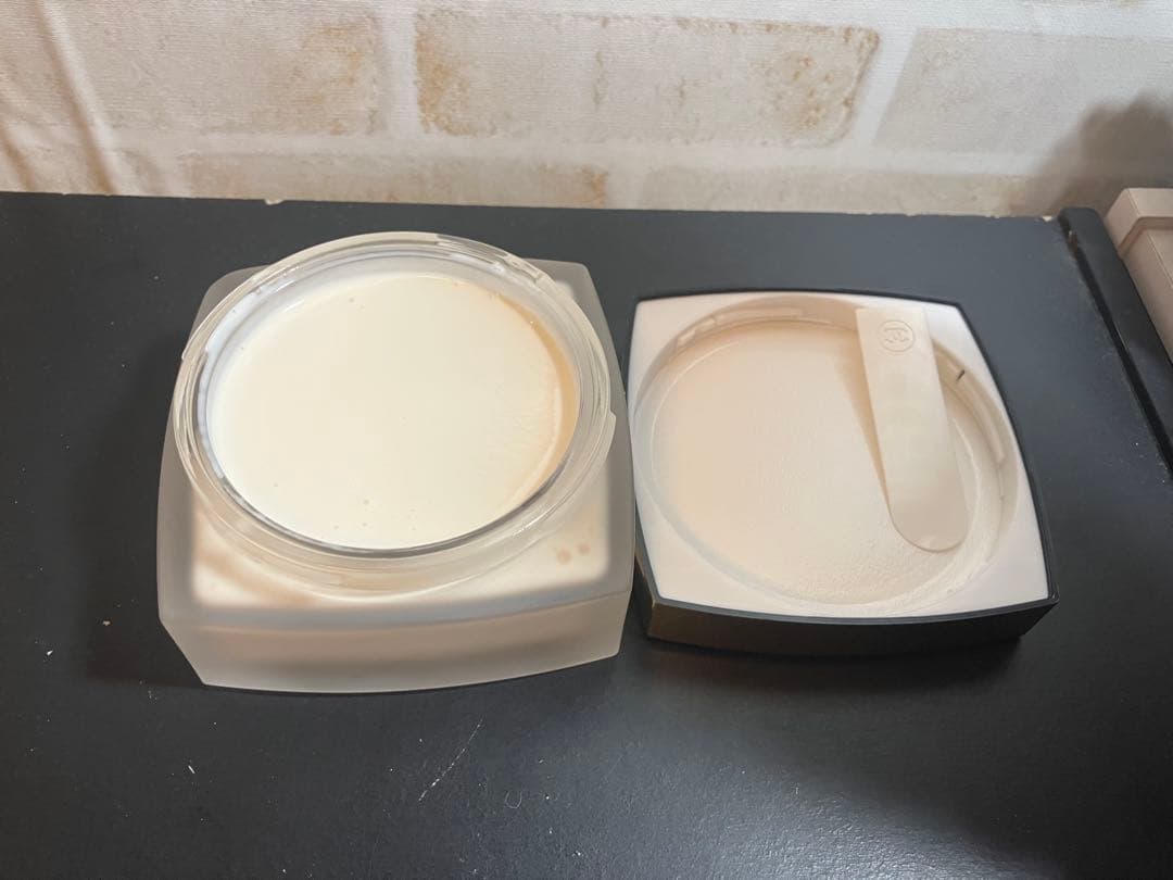 CHANEL シャネルNo.5 ボディクリーム 150g （専用スパチュラ付き）