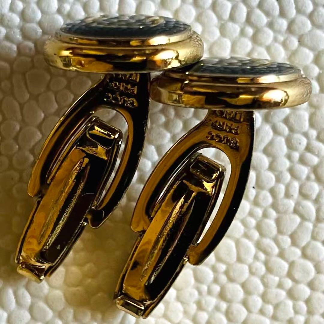 GUCCI オールドカフスリンクス GGインターロッキング ゴールド&ブラック❣️