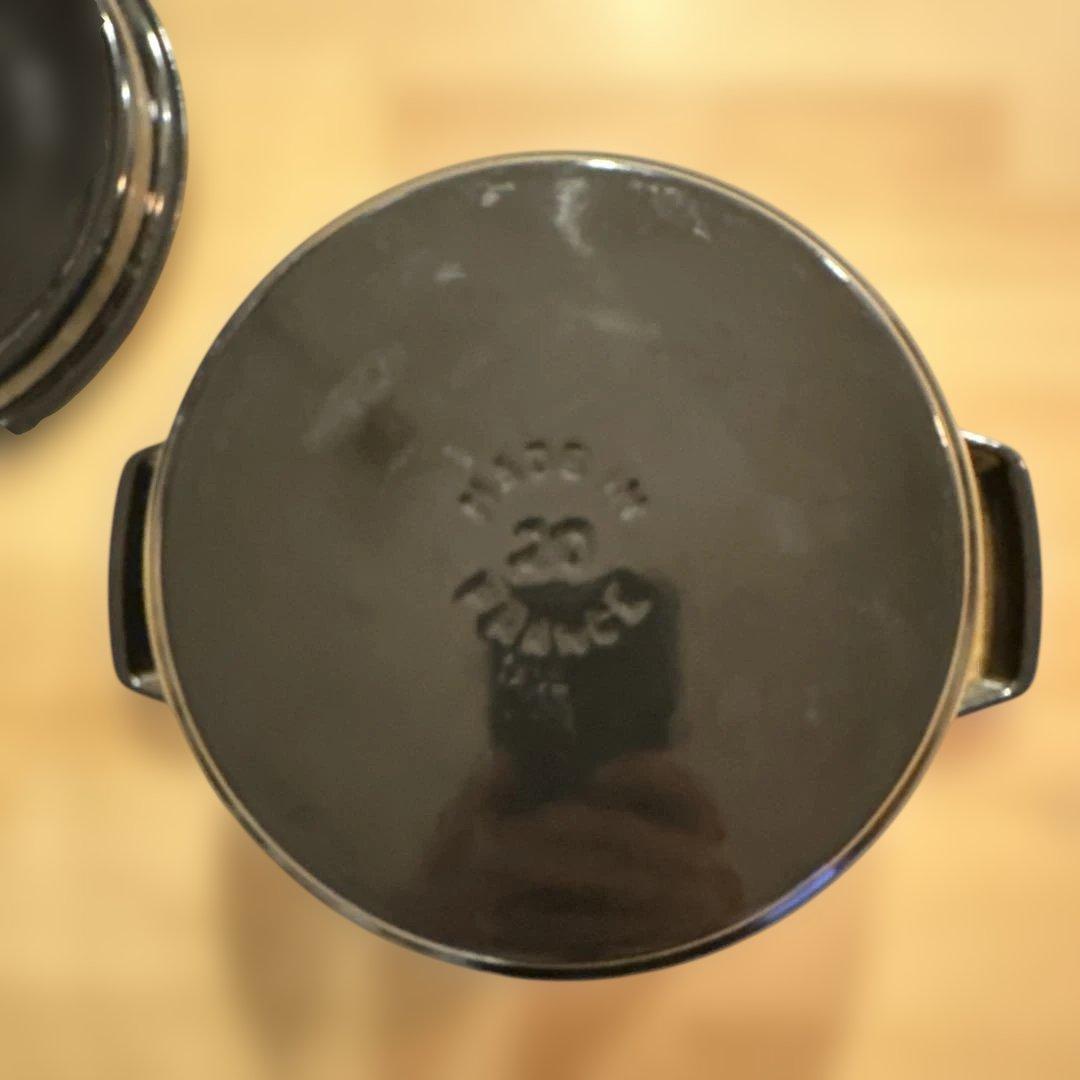 STAUB La Cocotte 両手鍋 ブラック 20cm