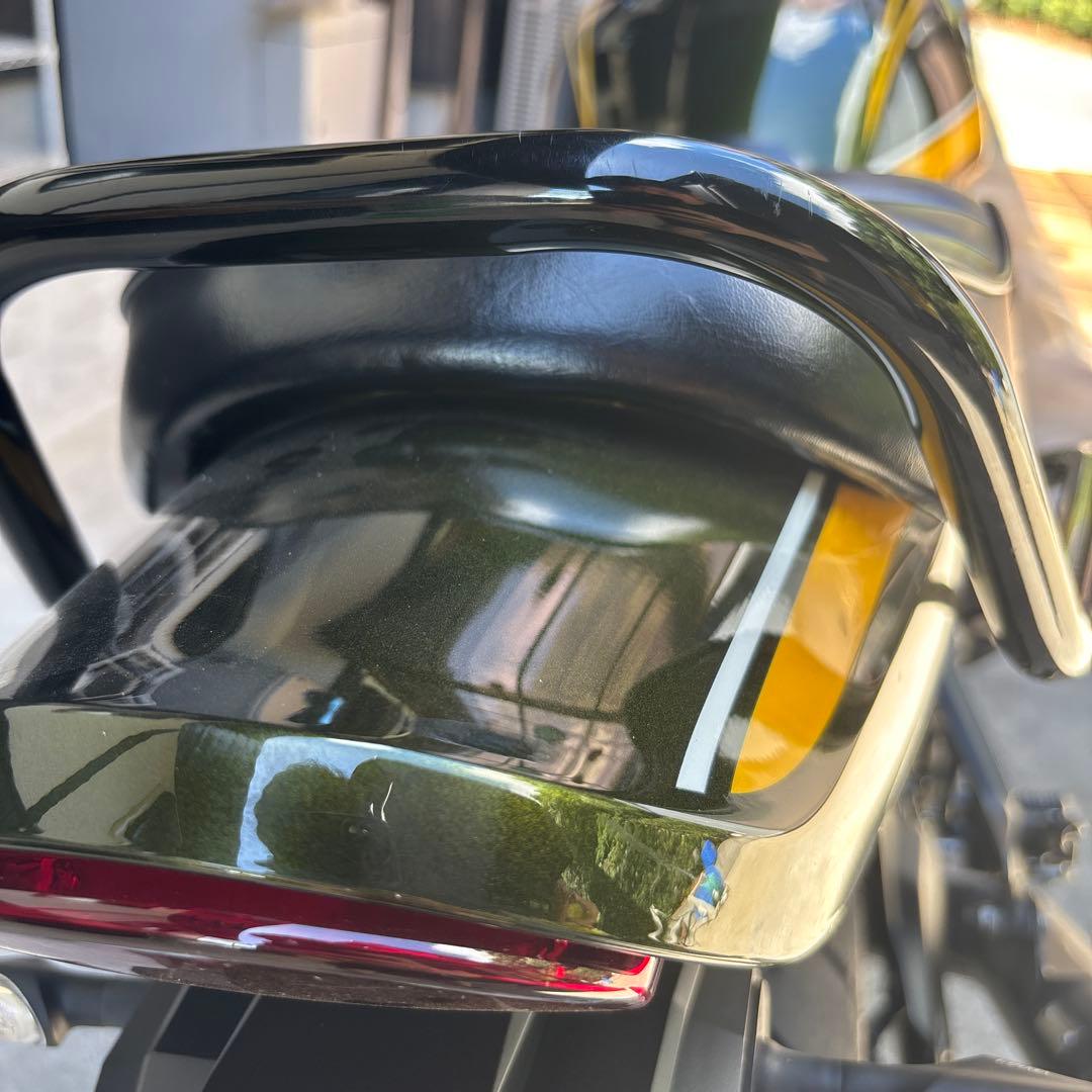 Z900RS 茗荷シート タックロール 艶あり