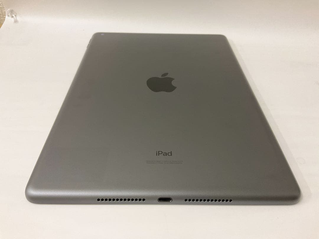 【美品・BT90％】iPad 第8世代 32GB Wifiモデル