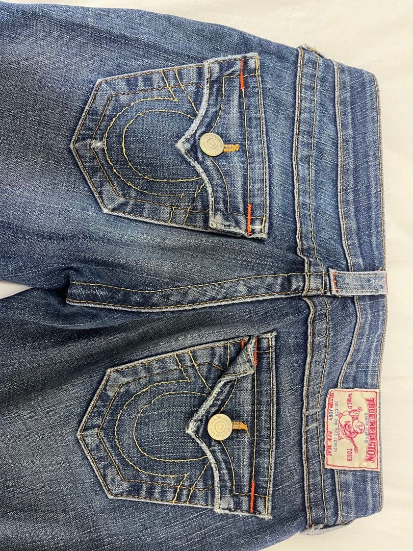 TrueReligion USA 26 ブーツカットデニム ローライズデニム