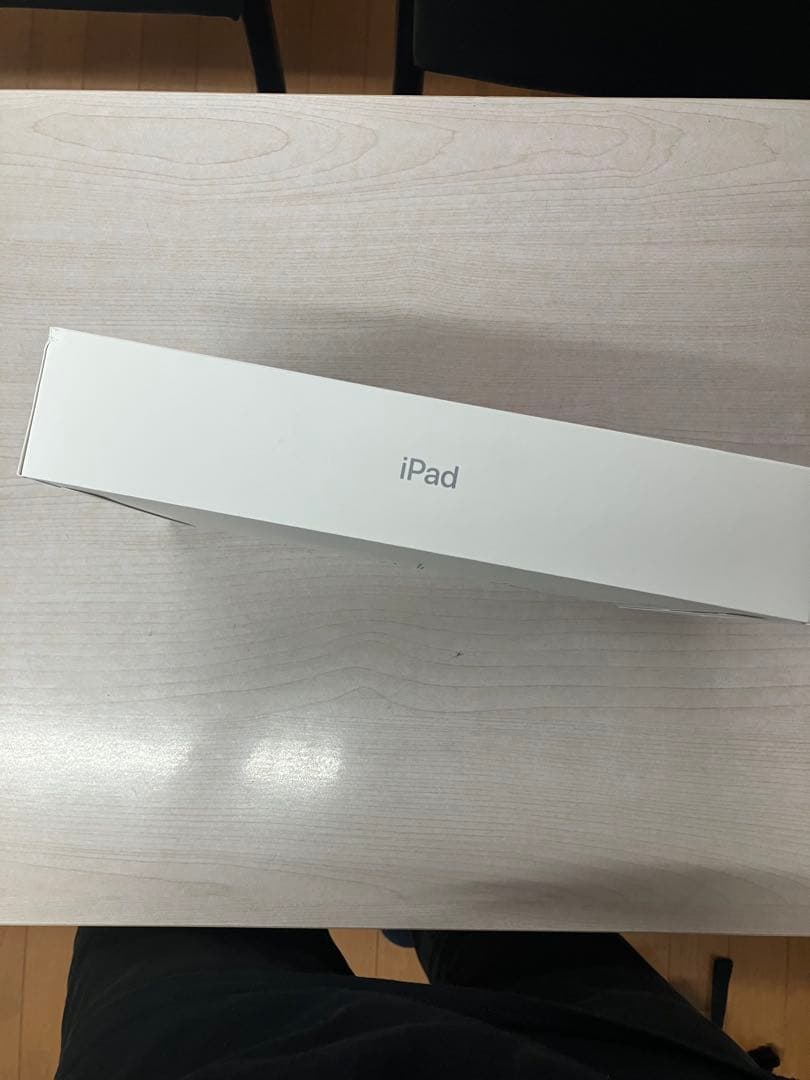 新品、未使用、未開封iPad
