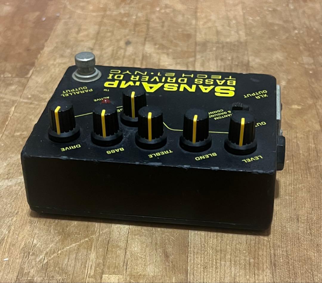 Tech 21 NYC SansAmp Bass D DI 初期型