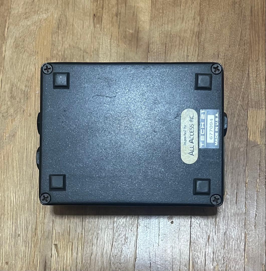Tech 21 NYC SansAmp Bass D DI 初期型