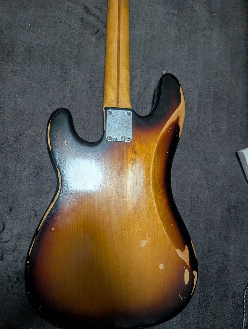 ベース Fender Mexico Road Worn 50's