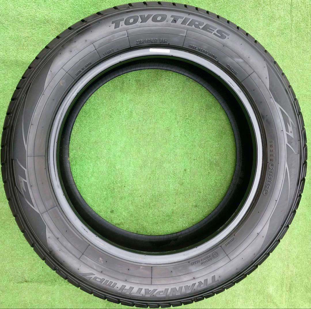 215/60R17 TOYO TIRES TRANPATH 製造年週：2025年