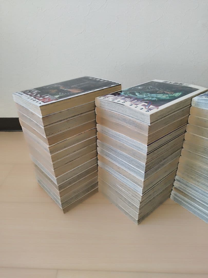 24時間以内発送します！ ベルセルク 全巻セット 1巻〜43巻