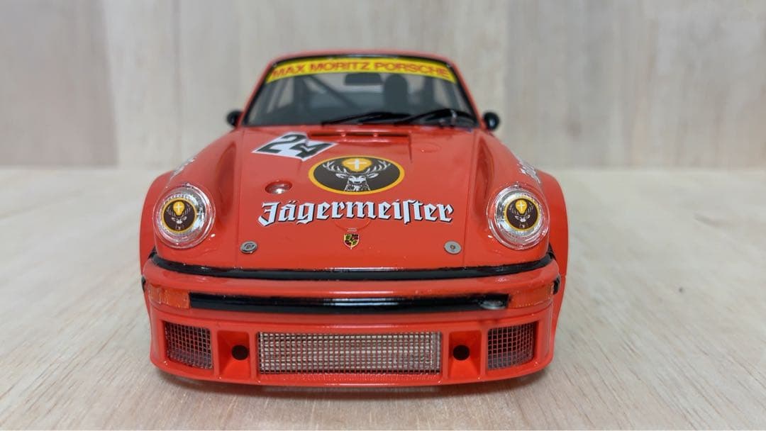 タミヤ ポルシェ911ターボ RSR934イェーガーマイスター 1/24完成品