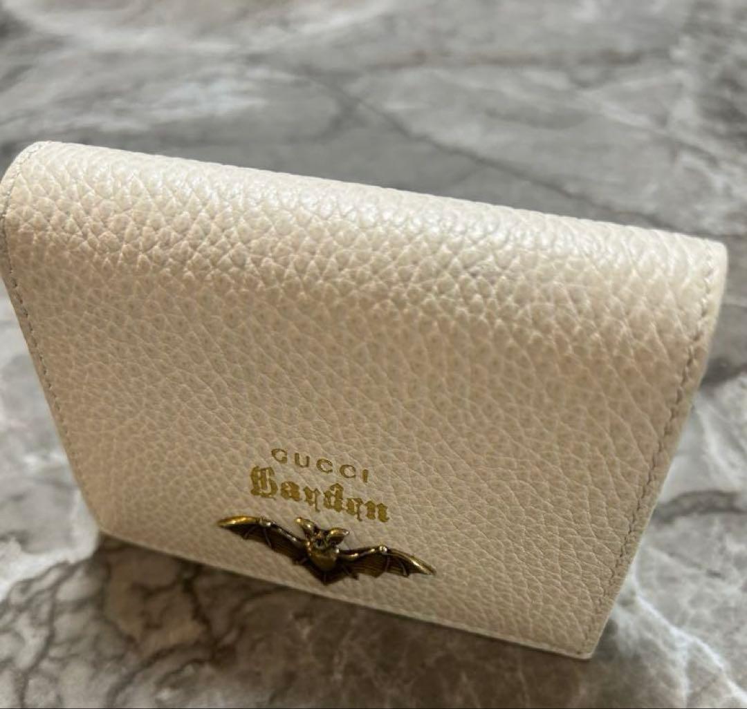GUCCI Garden 店舗限定品レザー 二つ折り財布 コウモリ【日本未入荷】