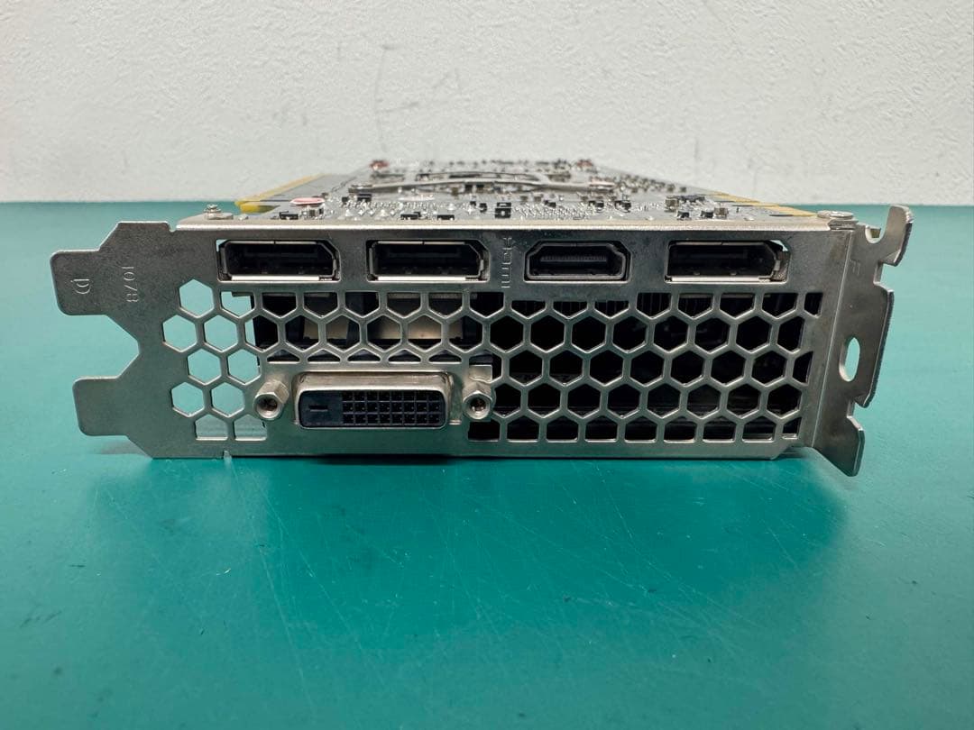 GeForce GTX 1070 ジャンク品