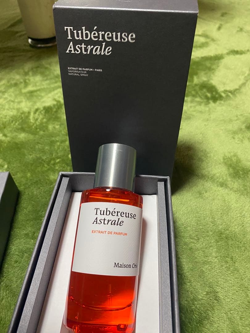 メゾンクリベリTubéreuse Astrale エクストラクト・ド・パルファム