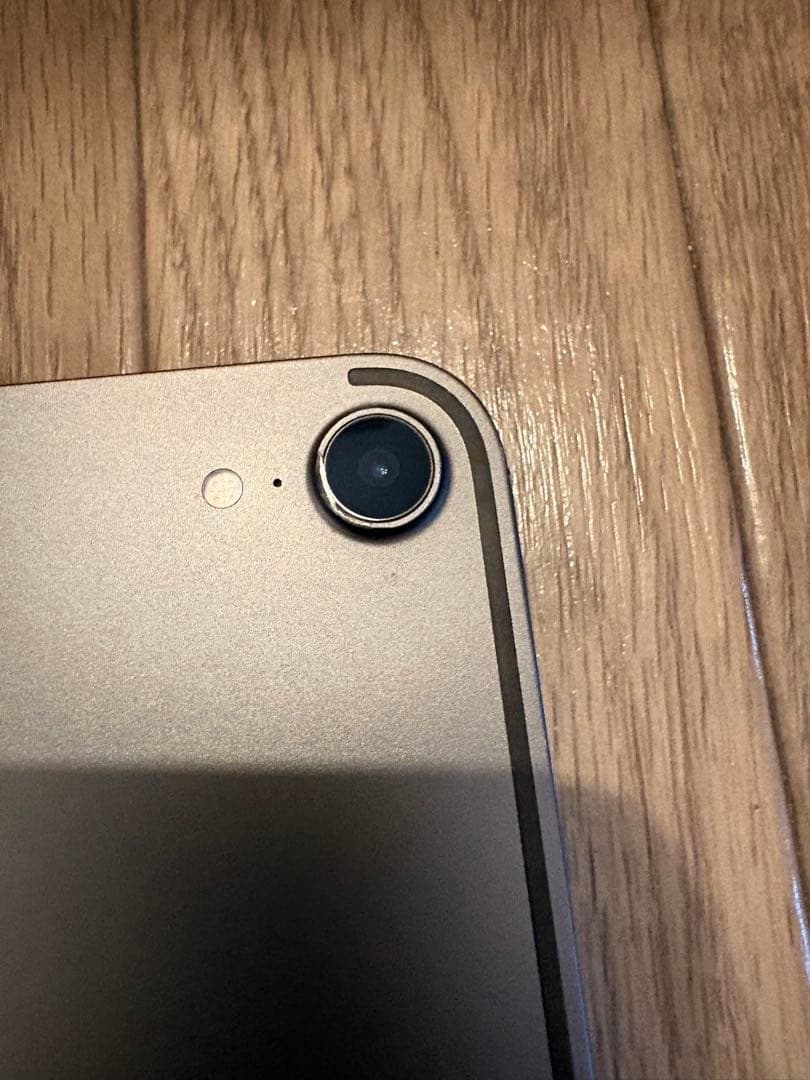 iPad pro 12.9 3世代、 画面ひび割れあり