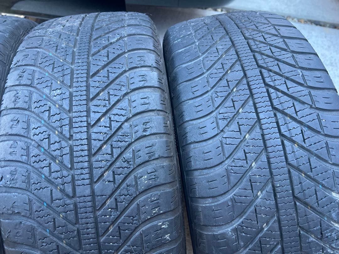 205/50R17タイヤ4本GOODYEAR VECTOR 4SEASONS ②