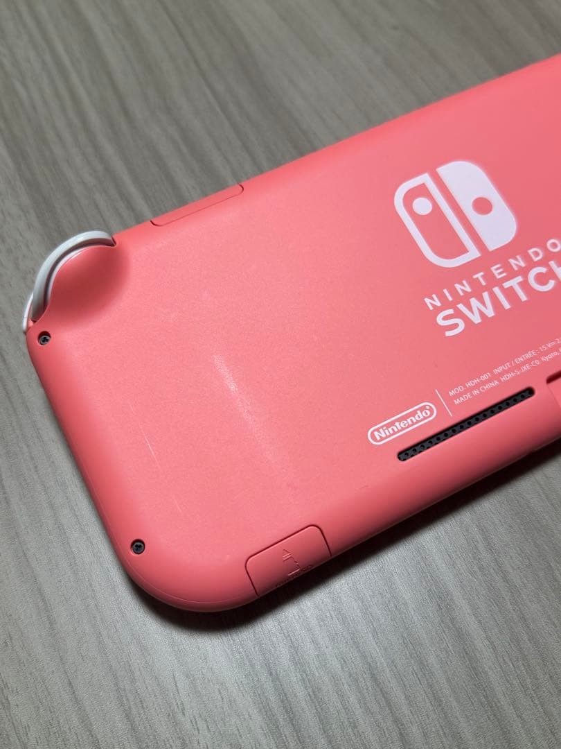 Nintendo Switch lite コーラルピンク