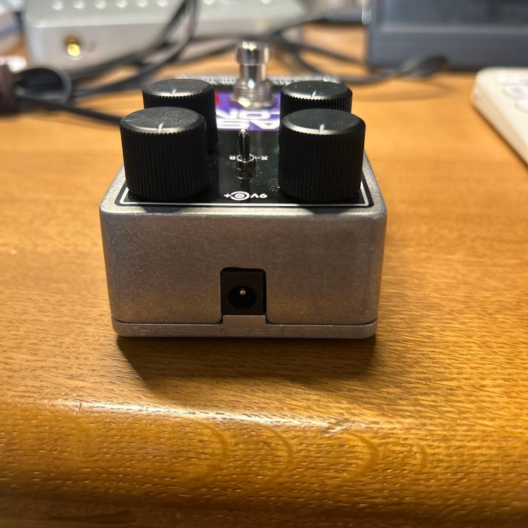 ベース electro-harmonix BASS CLONE