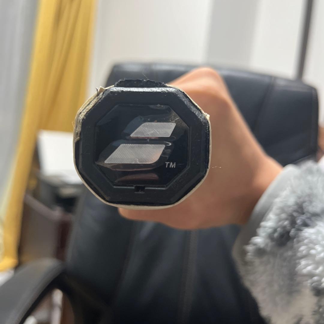 バボラ テニスラケット エボドライブツアー 285g グリップ