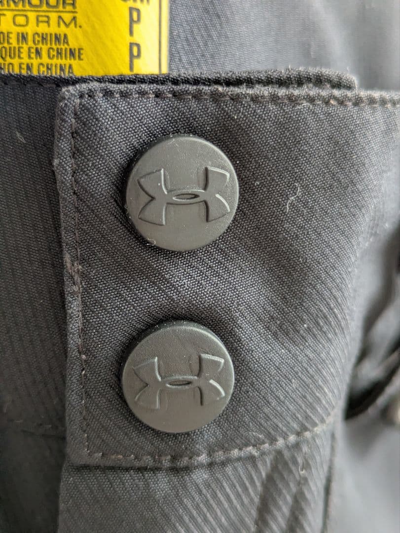 Under Armour スノーボードパンツ ブラック