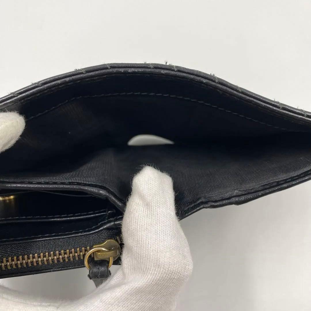 グッチ　二つ折り財布　マーモント　キルティング　黒　レザー