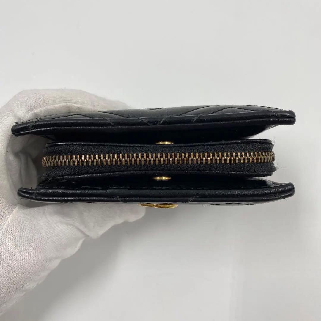 グッチ　二つ折り財布　マーモント　キルティング　黒　レザー