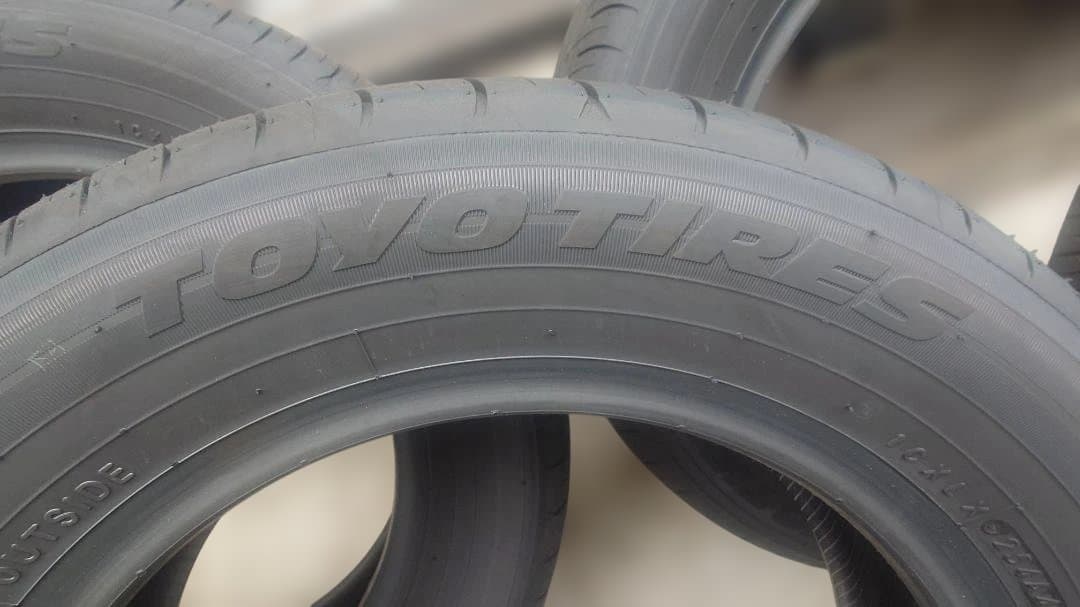 TOVOTIRES 185/65R15 タイヤ 未使用
