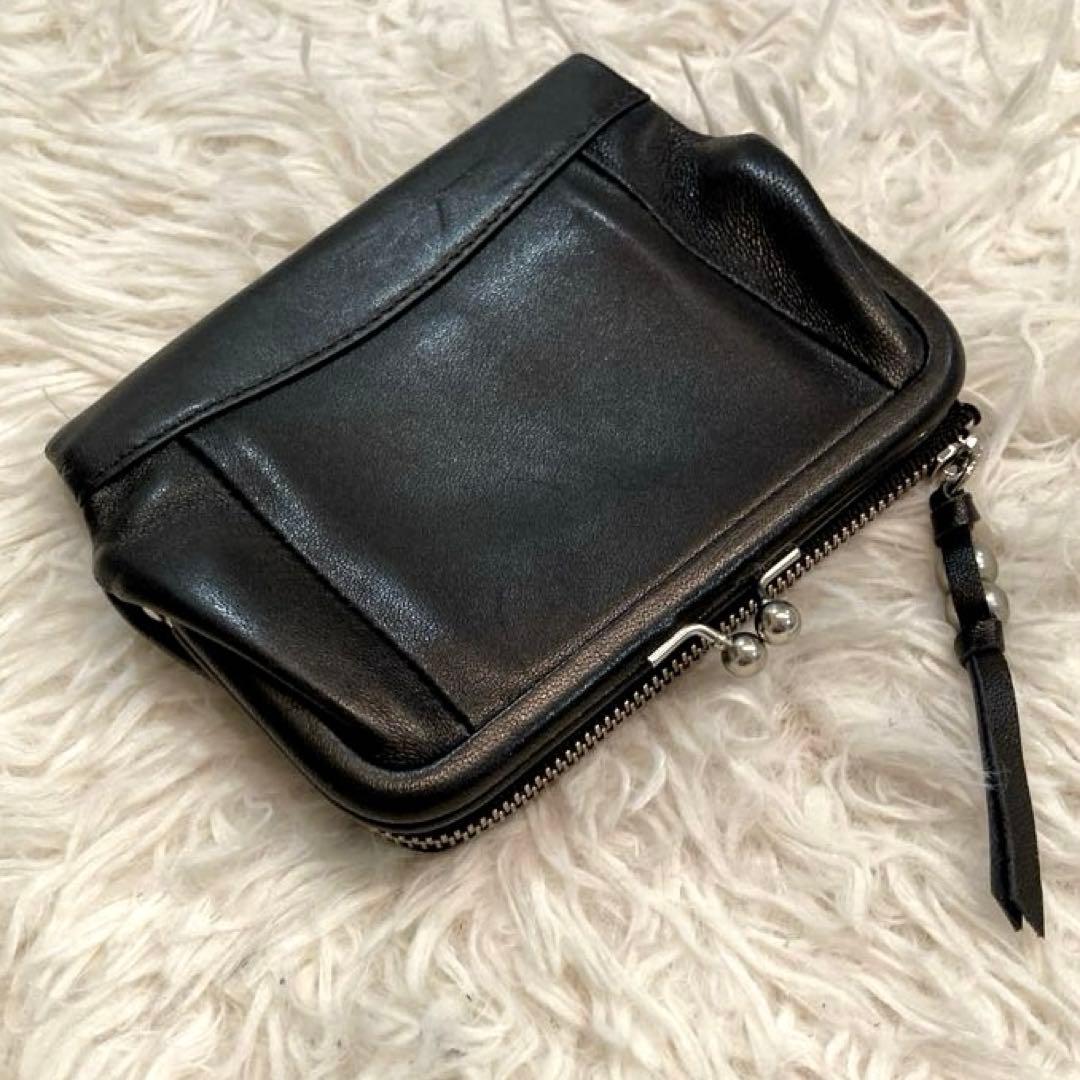 【美品】perche エアリーゴート　外がま口　2つ折り財布 黒