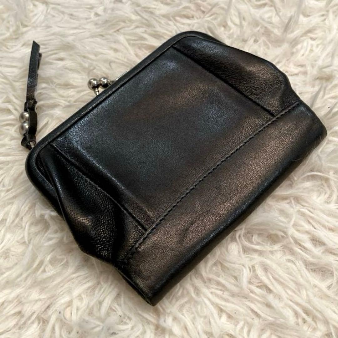 【美品】perche エアリーゴート　外がま口　2つ折り財布 黒