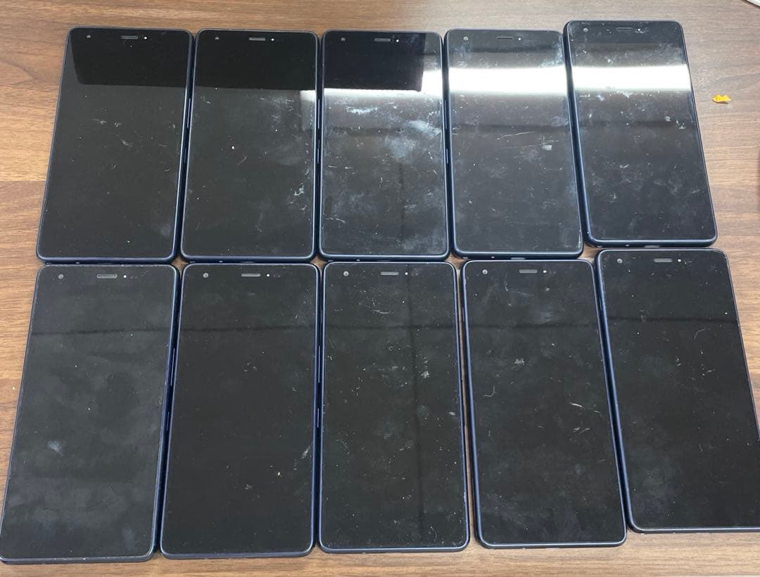 【中古品】23台セットQua phone ブラック　本体
