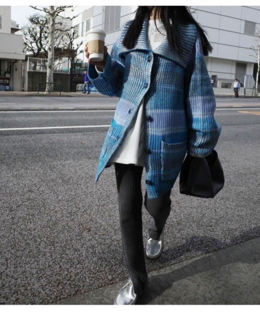 【未使用/タグ付き】GLITTER PRINT KNIT CARDIGAN