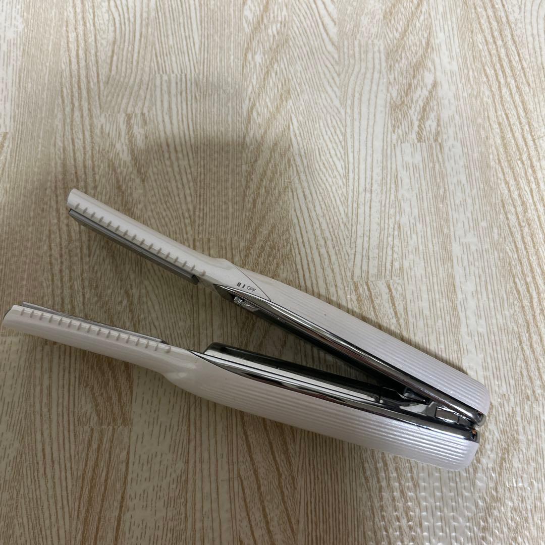 リファ フィンガーアイロン ストレートアイロン 白