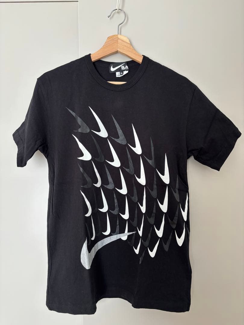 【美品】　コムデギャルソンブラック　NIKE Tシャツ　XLさ