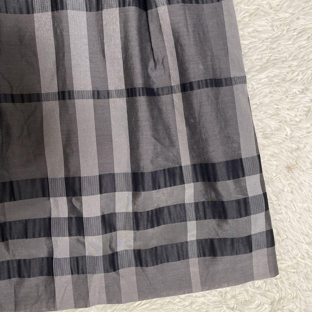 BURBERRY メガノバチェック柄 ノースリーブ ワンピース シルク混 グレー
