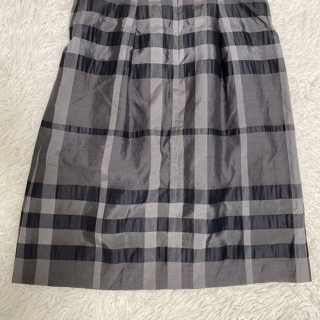 BURBERRY メガノバチェック柄 ノースリーブ ワンピース シルク混 グレー