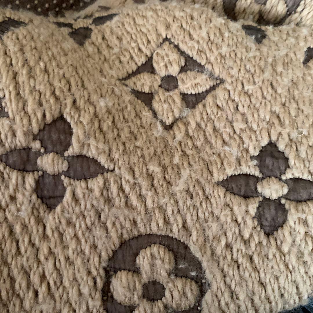 箱あり☞31000円LOUIS VUITTON ベージュ マフラー